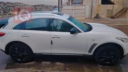 Infiniti FX